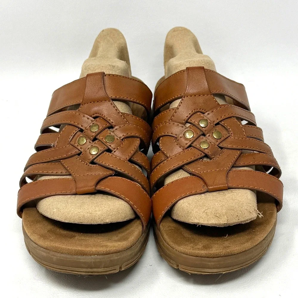 BareTraps crawley sandals
